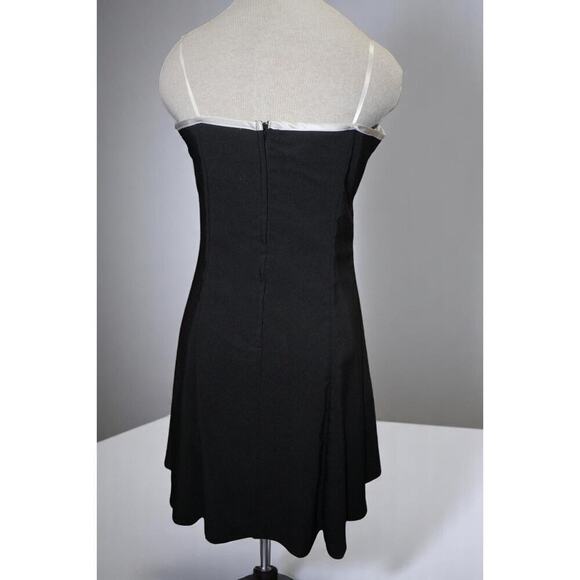 BCX Black & White Contrast Trim Mini Dress - Size 13 - Made in USA - Picture 6 of 9